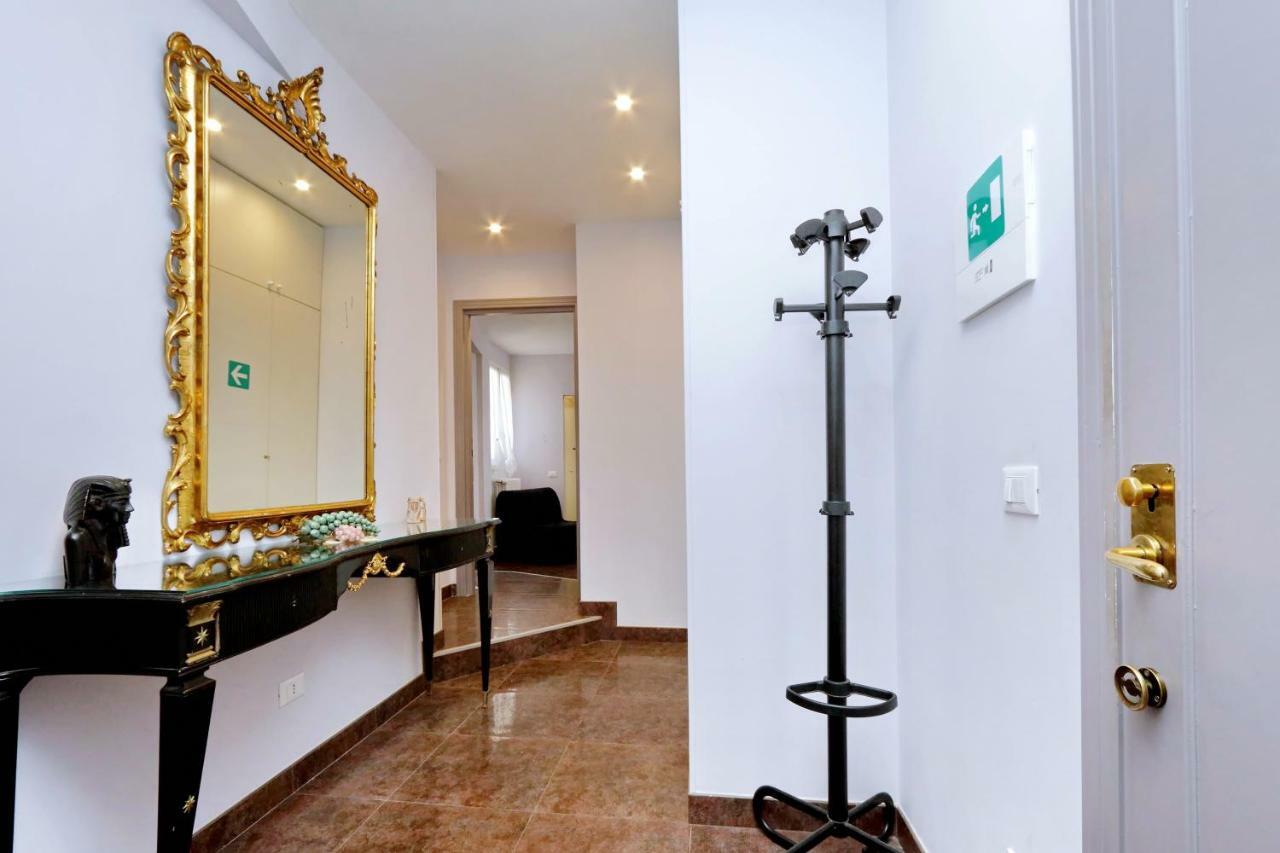 Pandosia Apartment *